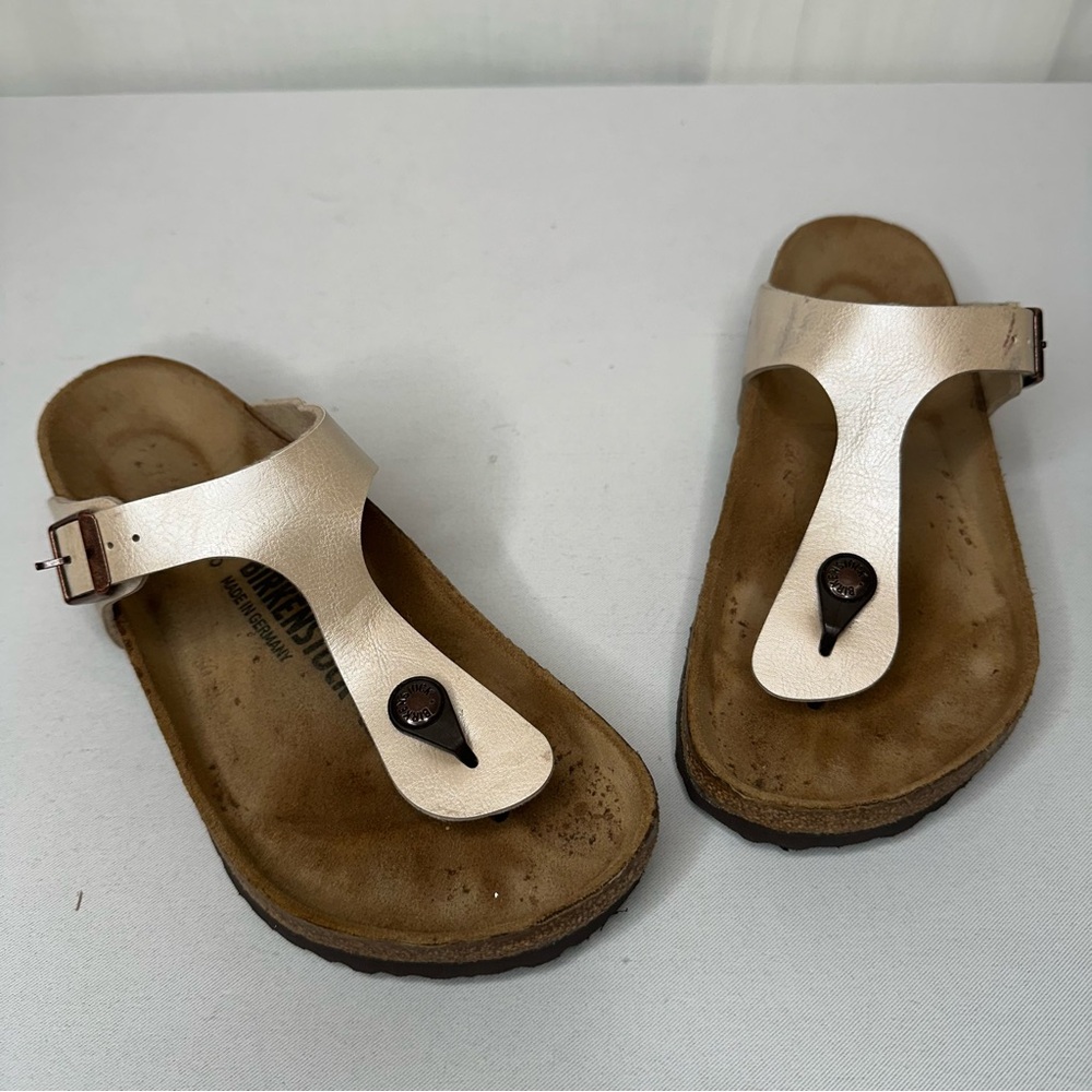 Metallic Birkenstock Gizeh Sandals